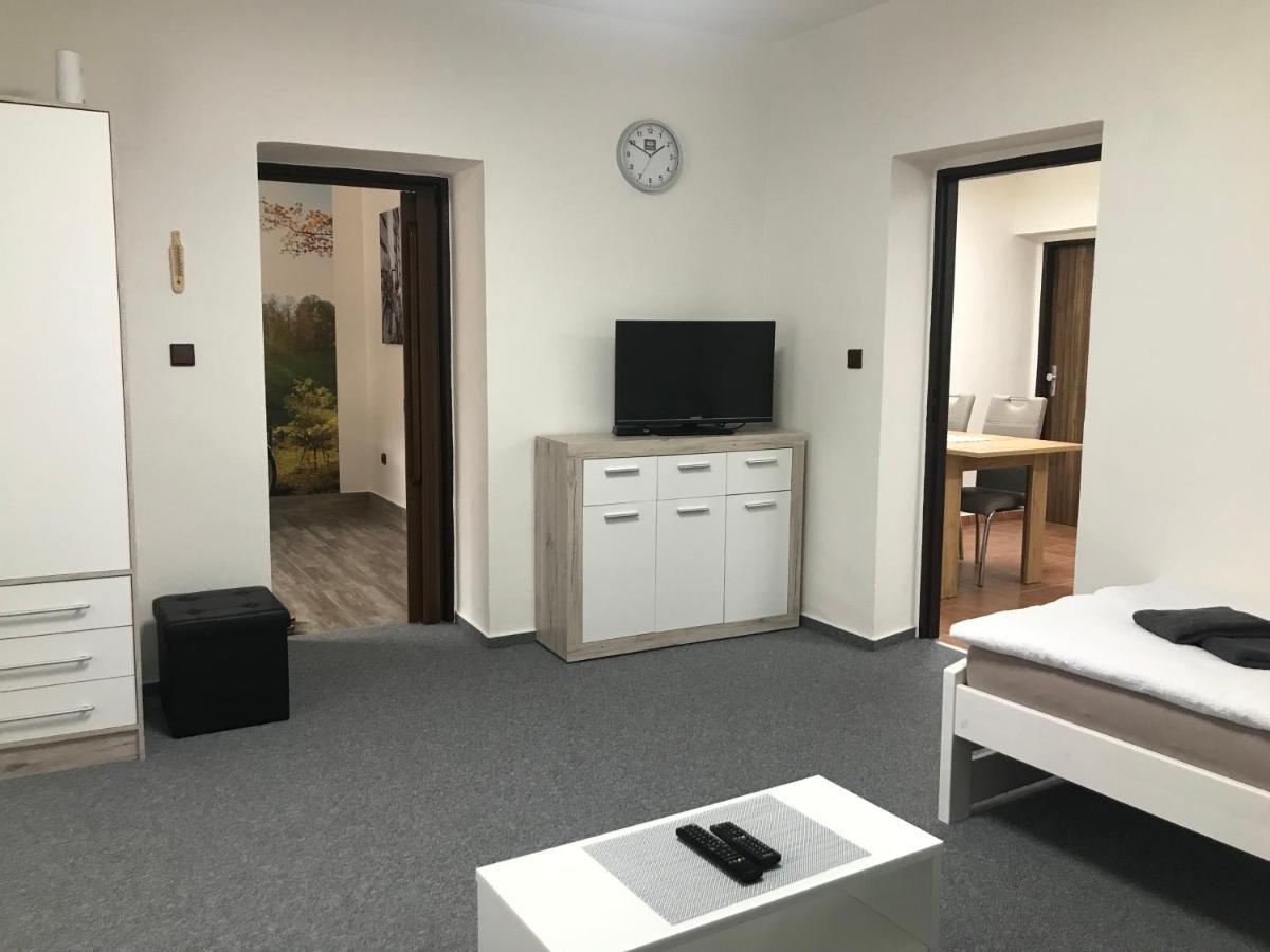 Cyklo-Moto Apartman Lomnice nad Lužnicí Extérieur photo